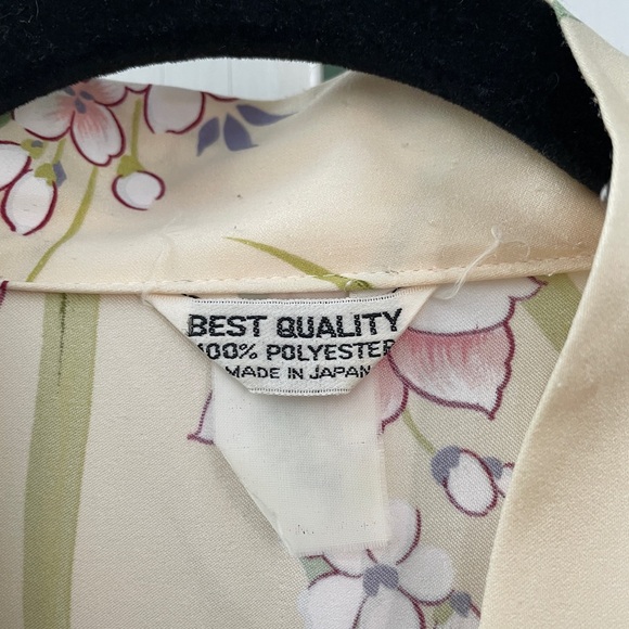 Kimono Style Robe One Size Fits Most - Picture 2 of 11